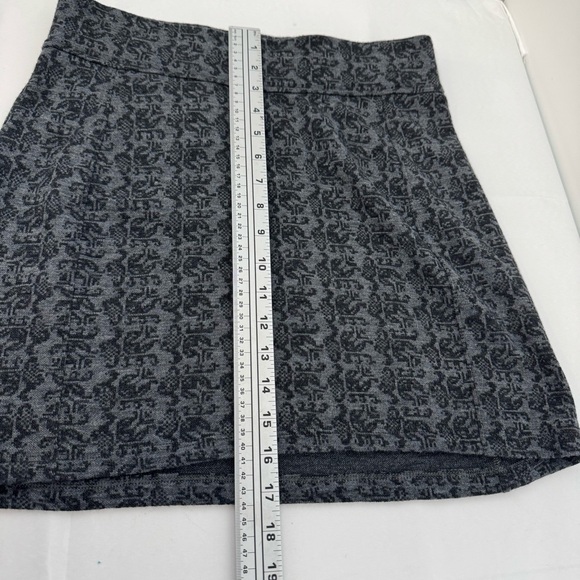 IBEX Black Gray Lightweight Zque Merino Wool Washable Mini Skirt S - Picture 6 of 9